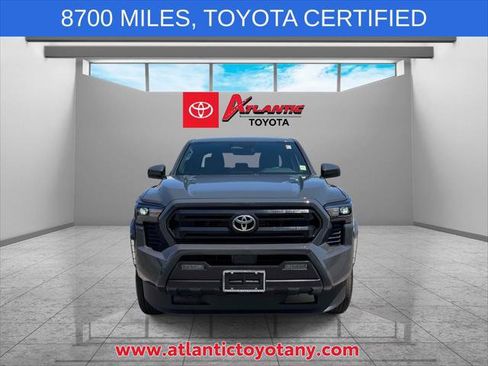 Certified 2025 Toyota Tacoma SR5 AWD/4WD image 2