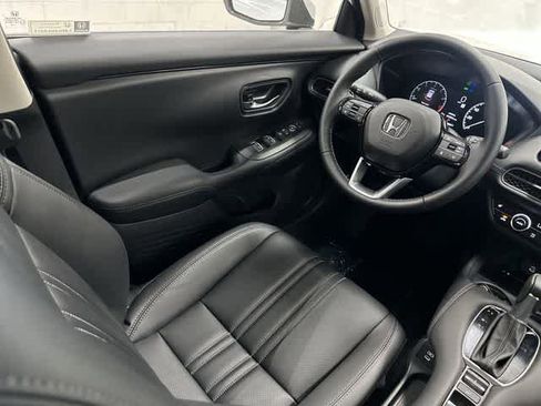 New 2027 Honda HR-V EX-L image 12