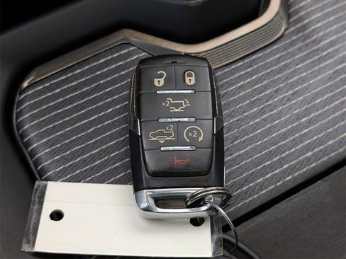 Used 2019 RAM 1500 Limited w/ Advanced Safety Group image 40