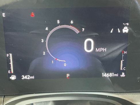 Used 2025 Buick Envista Preferred image 38