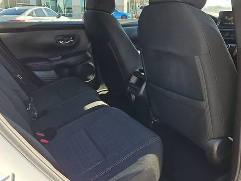 Used 2023 Honda HR-V Sport image 13
