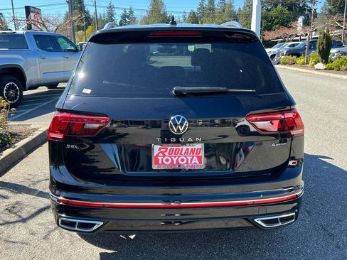 Used 2022 Volkswagen Tiguan SEL R-Line image 8