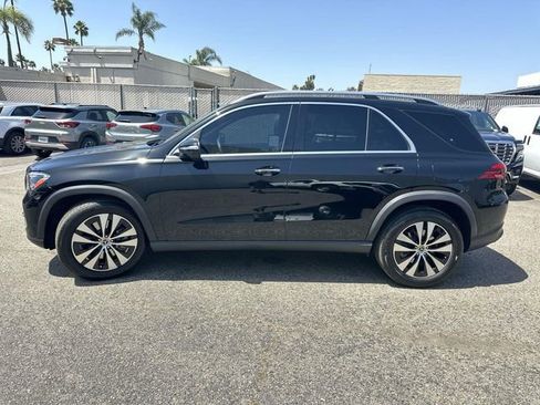 Used 2025 Mercedes-Benz GLE 450e 4MATIC w/ Driver Assistance Package image 7