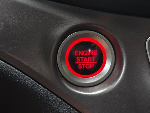 Used 2019 Honda Pilot LX image 32