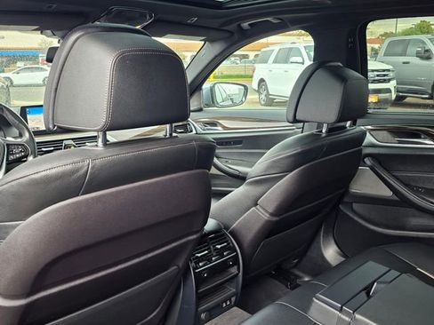 Used 2020 BMW 540i w/ Executive Package image 19