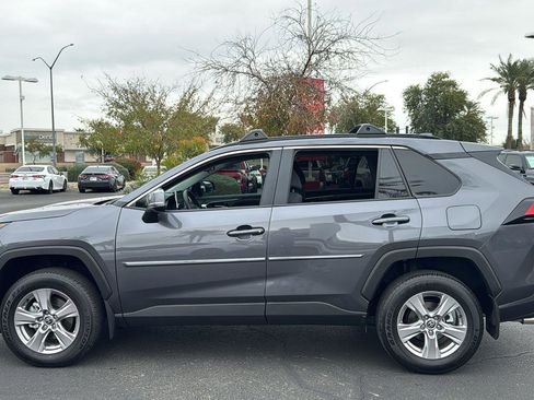 Used 2025 Toyota RAV4 XLE image 4