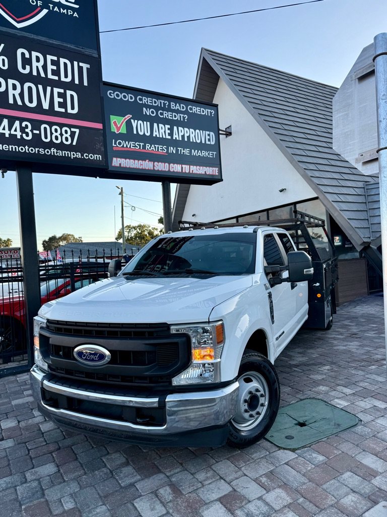Used 2020 Ford F350 XL w/ Power Equipment Group RWD image 2