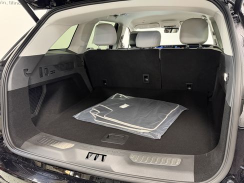 New 2026 Lincoln Nautilus Premier image 27