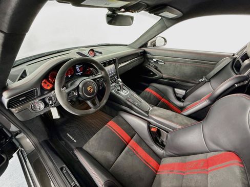 Used 2019 Porsche 911 GT3 RWD image 22