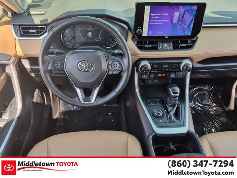 Certified 2023 Toyota RAV4 XLE Premium AWD/4WD image 32