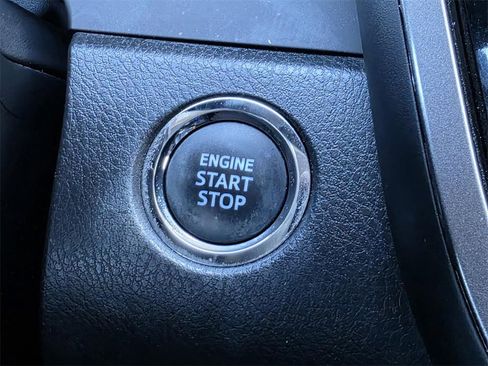 Used 2023 Toyota Camry XSE image 22