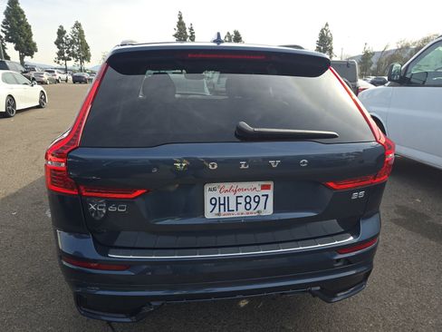 Used 2023 Volvo XC60 B5 Plus w/ Climate Package image 8