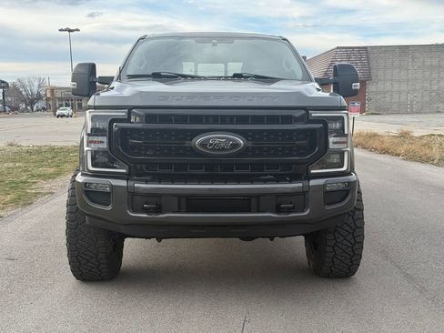Used 2020 Ford F350 Lariat image 7