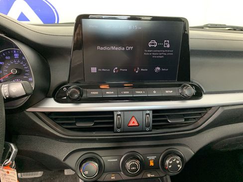 Used 2022 Kia Forte LXS FWD image 25