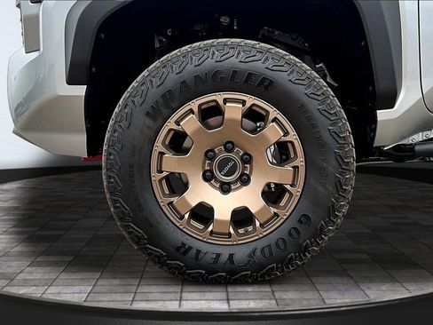 New 2026 Toyota Tacoma 4x4 Double Cab Hybrid image 14