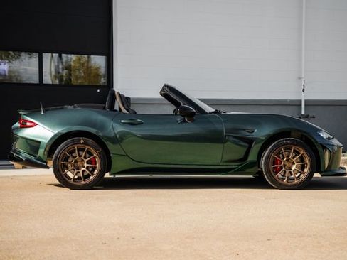 Used 2020 MAZDA MX-5 Miata Club w/ Brembo/BBS Recaro Package image 13