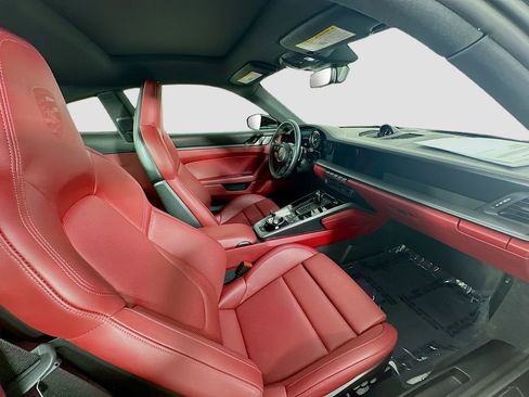 Certified 2024 Porsche 911 Carrera S RWD image 26