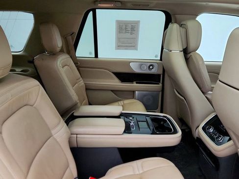 Used 2020 Lincoln Navigator Reserve w/ Equipment Group 208A Reserve image 23
