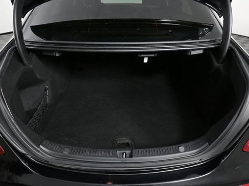 Used 2017 Mercedes-Benz E 300 image 22