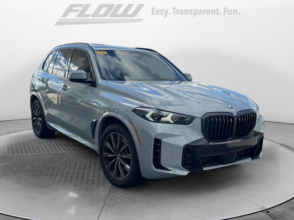 Used 2026 BMW X5 xDrive40i w/ M Sport Package AWD/4WD image 1