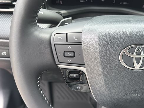 Used 2026 Toyota Camry SE w/ Multimedia Upgrade Package FWD image 24