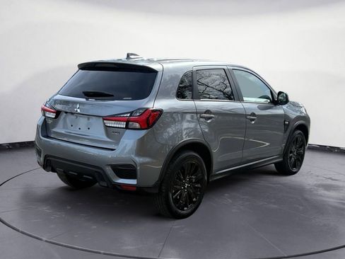 Used 2025 Mitsubishi Outlander Sport LE image 5