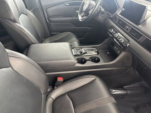 Used 2025 Honda Pilot EX-L image 27