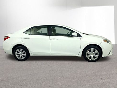 Used 2014 Toyota Corolla L image 33