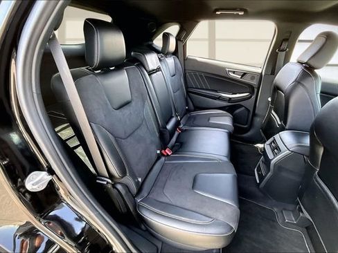 Used 2023 Ford Edge ST image 27