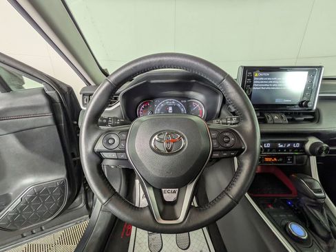 Used 2020 Toyota RAV4 TRD Off-Road image 23