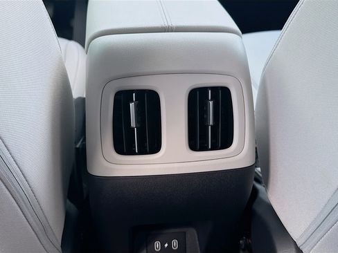 New 2026 Hyundai Tucson SEL FWD image 17