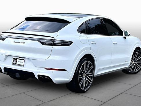 Used 2022 Porsche Cayenne GTS AWD/4WD image 13