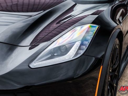 Used 2015 Chevrolet Corvette Z06 w/ 2LZ Preferred Equipment Group image 46