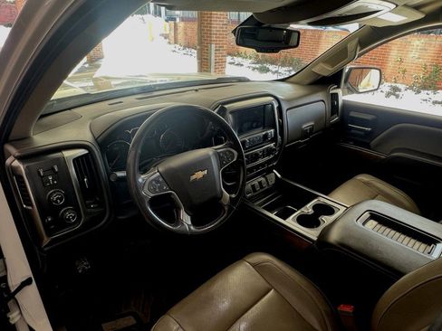 Used 2018 Chevrolet Silverado 1500 LTZ w/ Sport Package image 18