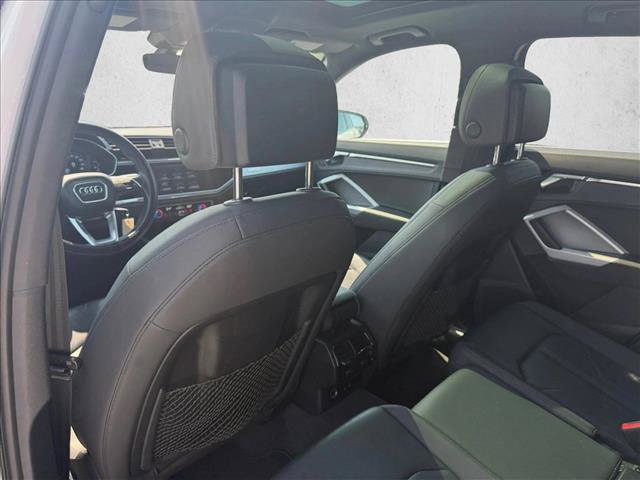 Used 2021 Audi Q3 2.0T Premium AWD/4WD image 18