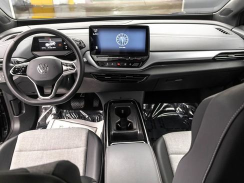 Certified 2023 Volkswagen ID.4 Pro image 23