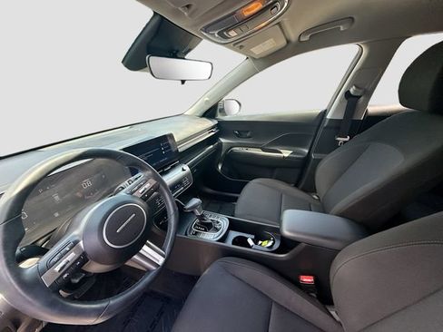 Used 2025 Hyundai Kona SEL FWD image 20