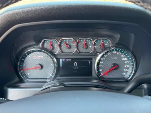 Used 2018 Chevrolet Silverado 1500 LT w/ All Star Edition AWD/4WD image 18