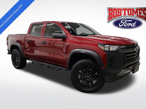 Used 2025 Chevrolet Colorado Trail Boss image 1