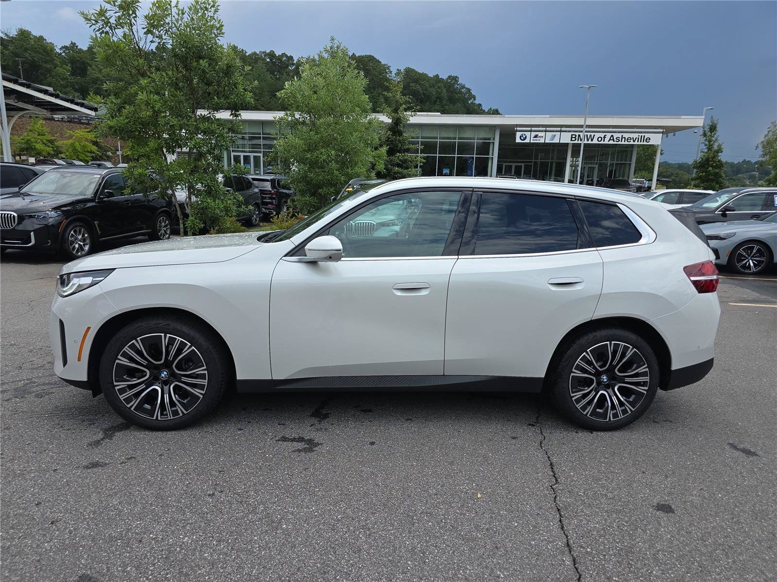 Used 2026 BMW X3 xDrive30i w/ Premium Package AWD/4WD image 6