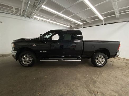 Used 2024 RAM 2500 Big Horn image 3