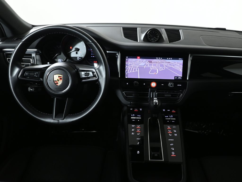 Used 2023 Porsche Macan S AWD/4WD image 15