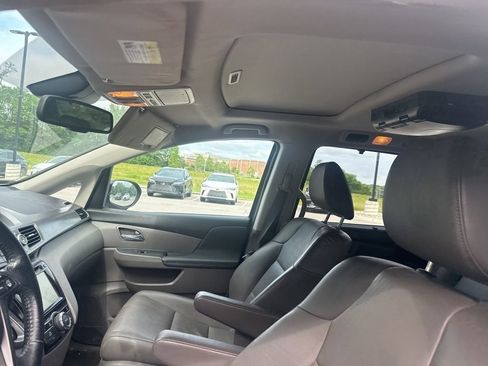 Used 2015 Honda Odyssey EX-L image 14