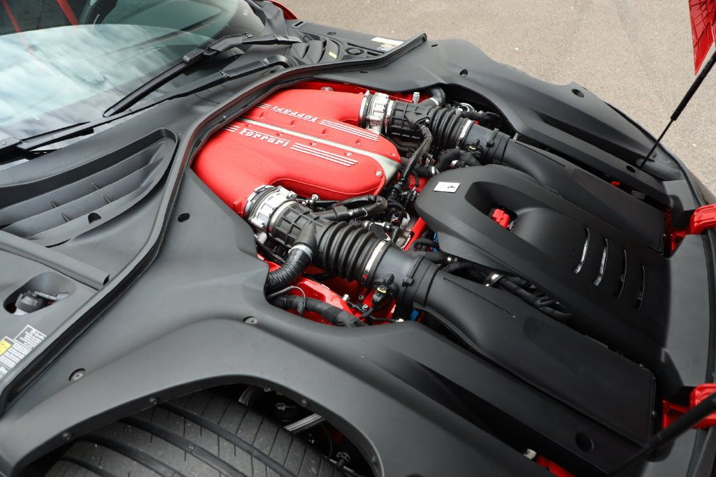 Certified 2026 Ferrari 12Cilindri RWD image 16