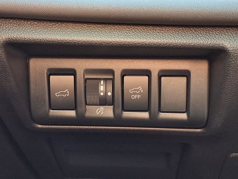 Used 2025 Subaru Outback Wilderness AWD/4WD image 15