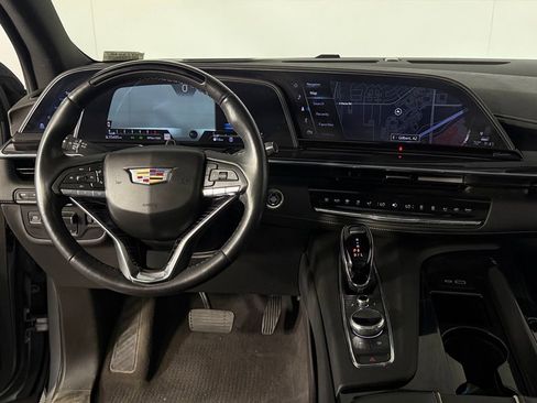 Used 2023 Cadillac Escalade Sport AWD/4WD image 13