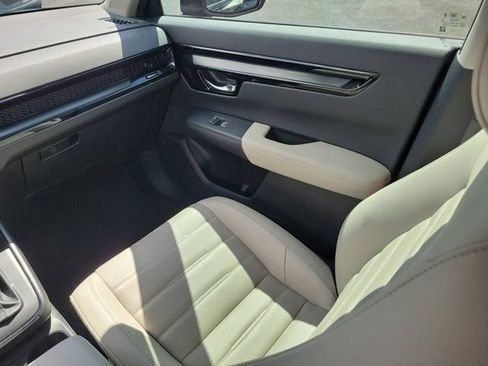 Certified 2024 Honda CR-V EX-L image 4