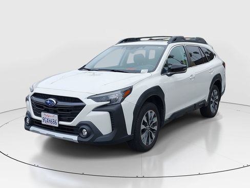 Used 2024 Subaru Outback Limited AWD/4WD image 3