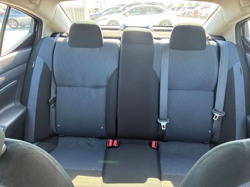 Used 2025 Nissan Versa SV FWD image 36