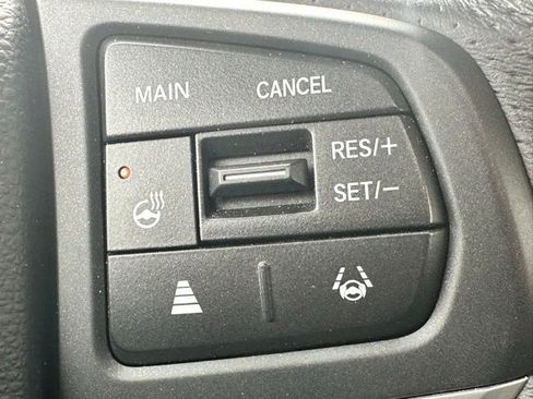 Used 2025 Honda Ridgeline TrailSport image 13